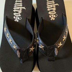 Torrid/PunkRose Black Platform Flipflops